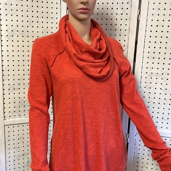 Free People Beach - Picture 2 of 8